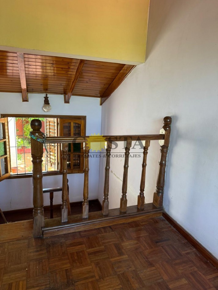 CHALET CENTRICO EN 2 PLANTAS. POSADAS, MISIONES. VENTA