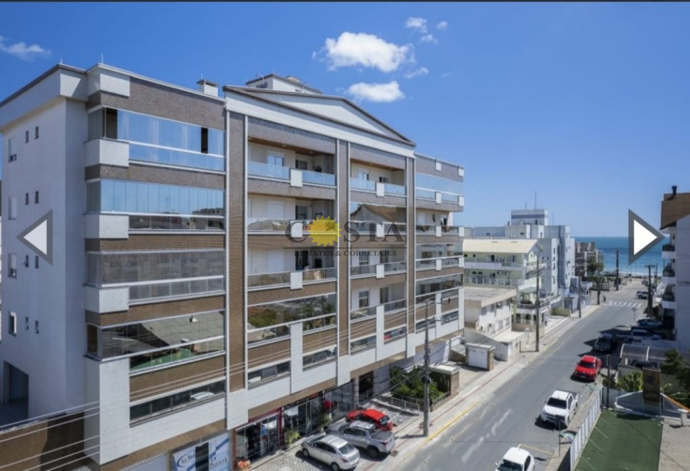 HERMOSO DEPARTAMENTO A 80 MTS. DEL MAR. BOMBAS. SANTA CATARINA. BRASIL