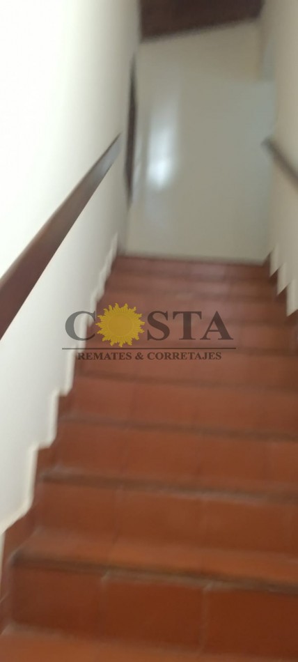  CHALET DE CATEGORIA EN AV. ALMIRANTE BROWN Y LAS HERAS. POSADAS, MISIONES