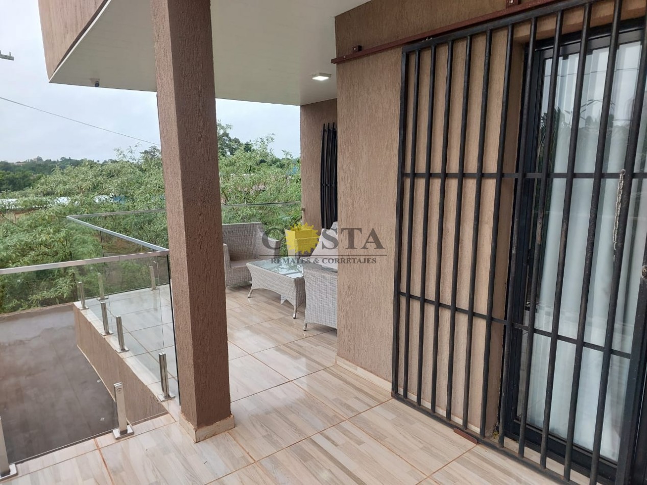 BELLO CHALET DE 3 DORMITORIOS, EN JARDIN AMERICA. MISIONES