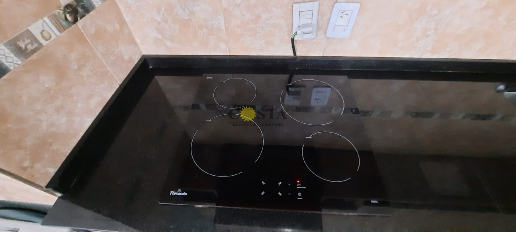 MAGNIFICA CASA A 50 MTS. DE PLAYA. VENTA. SANTA TECLA. ITUZAINGO. CORRIENTES