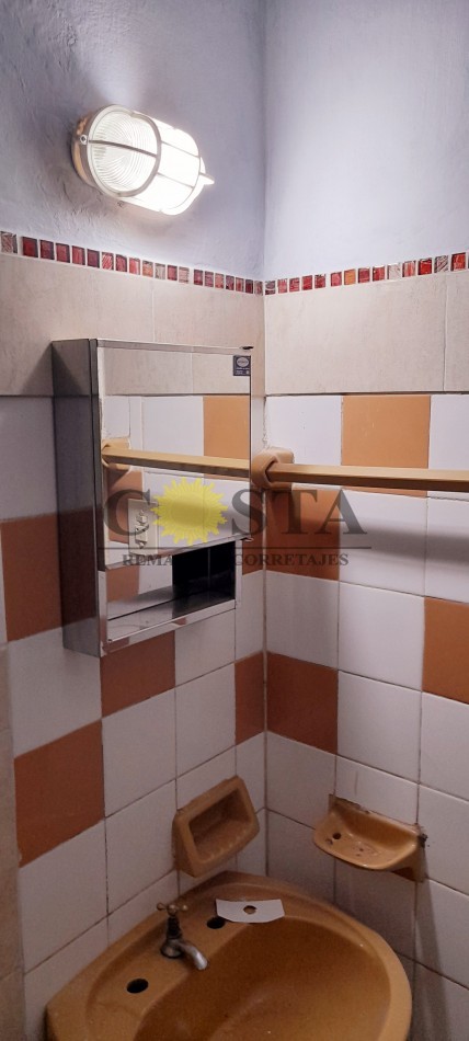INTERESANTE PROPIEDAD DE DEPARTAMENTOS. VENTA. POSADAS, MISIONES