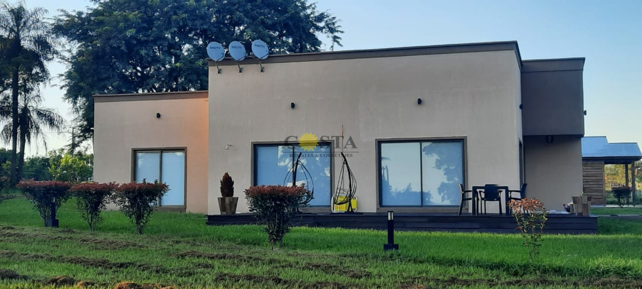 MAGNIFICA CASA A 50 MTS. DE PLAYA. VENTA. SANTA TECLA. ITUZAINGO. CORRIENTES