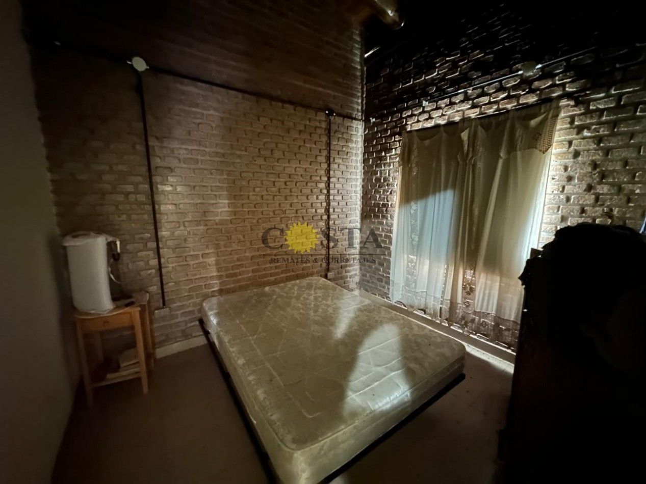 BELLA CABAÑA DE 2 DORMITORIOS Y COCHERA + OTRO LOTE. SANTA TECLA. CORRIENTES