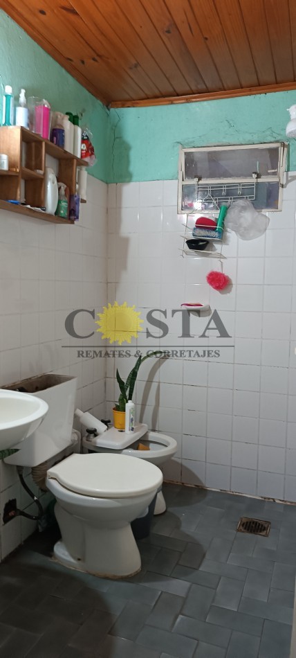 ANTIGUA CASA MIXTA EN B° VILLA FLOR. POSADAS, MISIONES. VENTA.