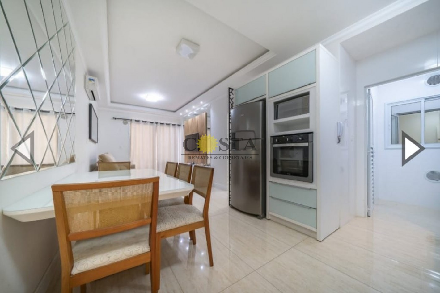 HERMOSO DEPARTAMENTO A 80 MTS. DEL MAR. BOMBAS. SANTA CATARINA. BRASIL