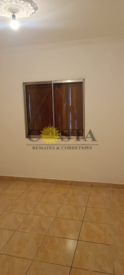 IMPECABLE CASA DE 3 DORMITORIOS C/COCHERA. BARRIO JUDICIAL. POSADAS. MISIONES