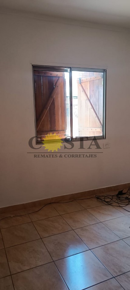 IMPECABLE CASA DE 3 DORMITORIOS C/COCHERA. BARRIO JUDICIAL. POSADAS. MISIONES