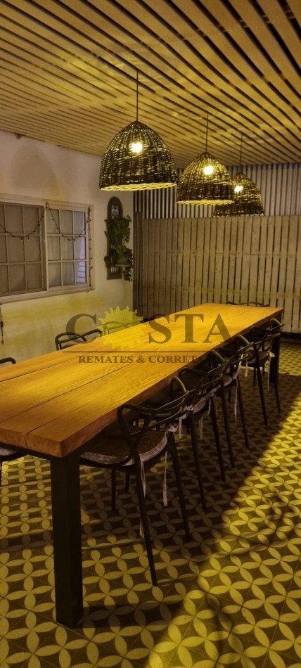 EXCLUSIVO CHALET EN RINCON SANTA MARIA, ITUZAINGO, CORRIENTES.