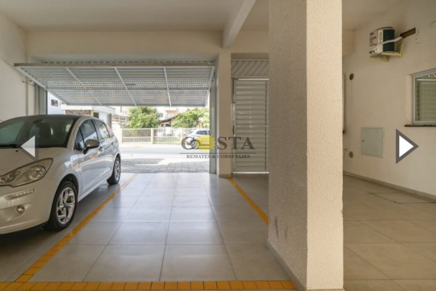 HERMOSO DEPARTAMENTO A 80 MTS. DEL MAR. BOMBAS. SANTA CATARINA. BRASIL