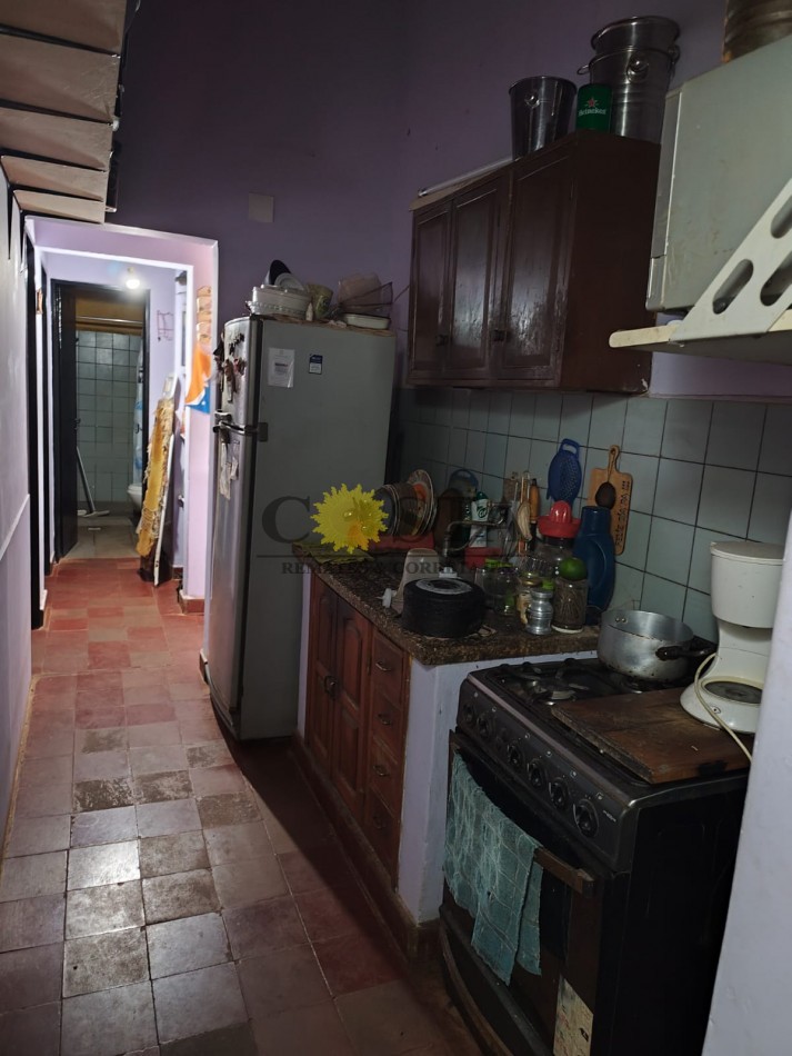 CASA DE 2 DORMITORIOS Y COCHERA A 250,00 MTS. DE COSTANERA. POSADAS. MISIONES