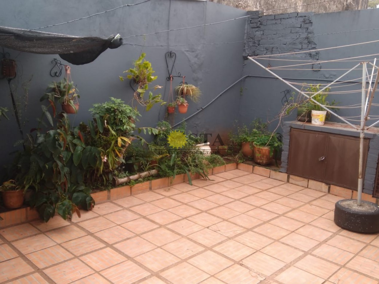 DUPLEX AMPLIADO, DE 3 DORMITORIOS EN ESQUINA. POSADAS. MISIONES. VENTA. 