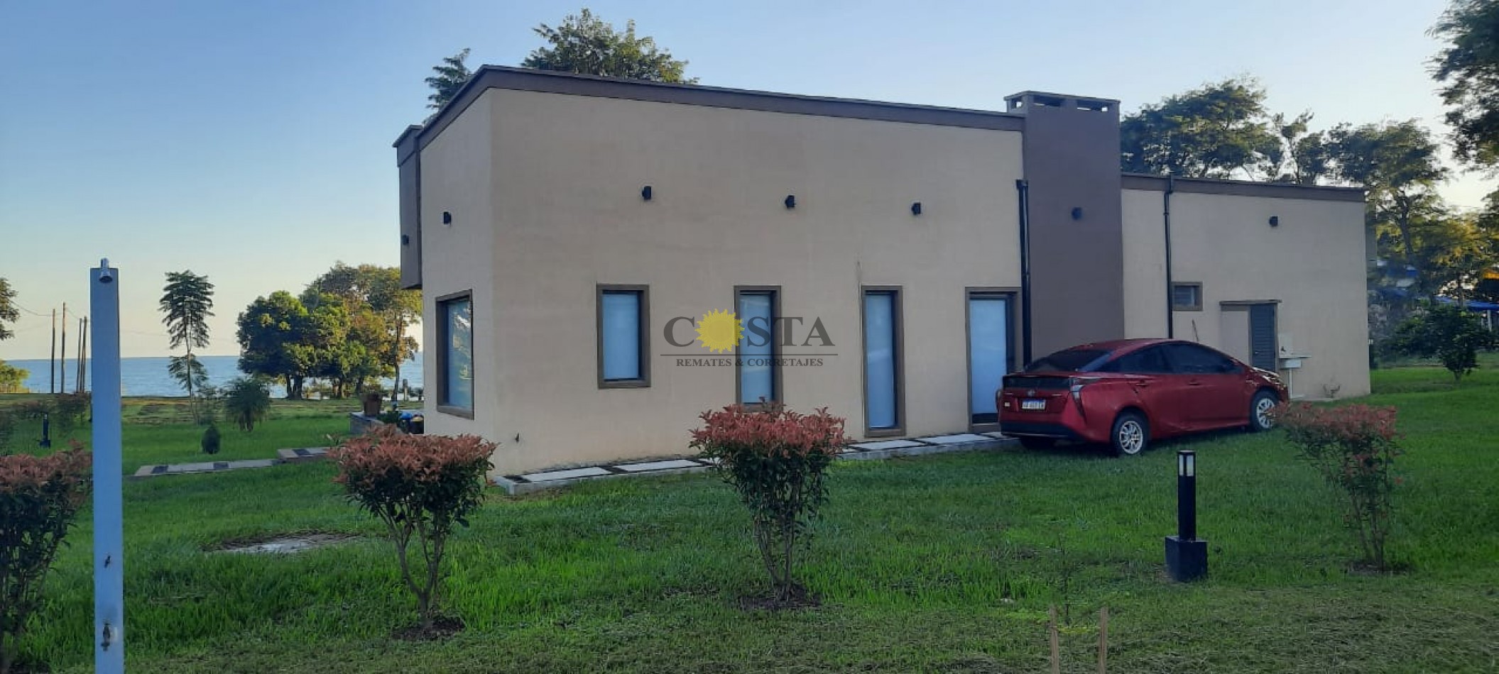 MAGNIFICA CASA A 50 MTS. DE PLAYA. VENTA. SANTA TECLA. ITUZAINGO. CORRIENTES