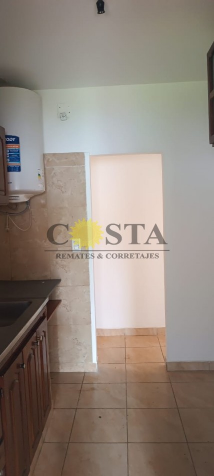 IMPECABLE CASA DE 3 DORMITORIOS C/COCHERA. BARRIO JUDICIAL. POSADAS. MISIONES