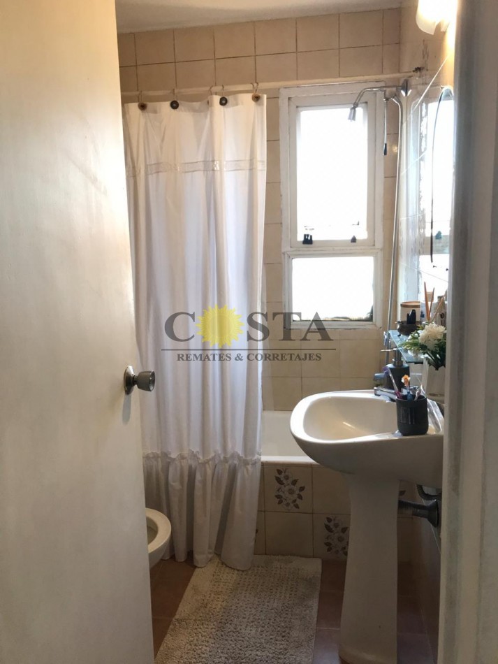 AMPLIO DEPARTAMENTO DE 4 DORM./COCHERA Y TERRAZA EN MICROCENTRO. POSADAS, MISIONES