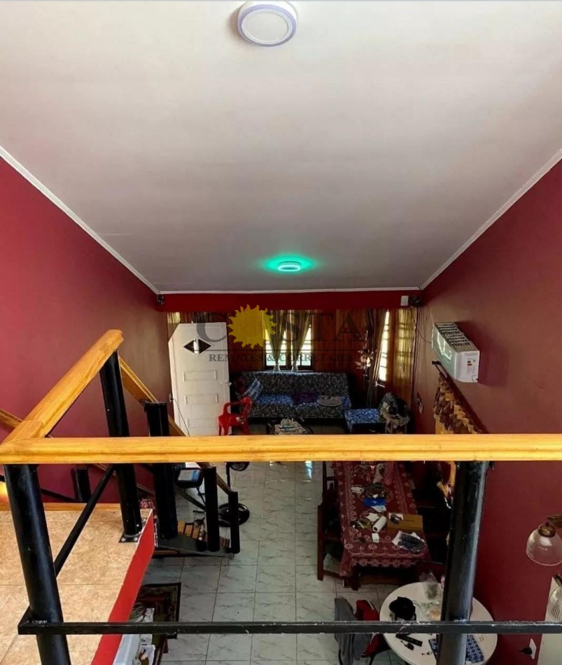 ATRACTIVO CHALET EN AV. LAS HERAS C/ AV. LOPEZ Y PLANES. POSADAS, MISIONES. VENTA