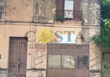 CASA ANTIGUA A RECICLAR S/CALLE BUENOS AIRES. VENTA POSADAS MISIONES