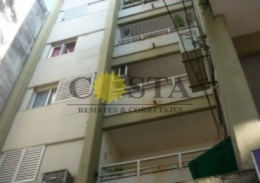 AMPLIO DEPARTAMENTO DE 4 DORM./COCHERA Y TERRAZA EN MICROCENTRO. POSADAS, MISIONES