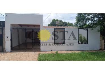 IMPECABLE CASA DE 3 DORMITORIOS C/COCHERA. BARRIO JUDICIAL. POSADAS. MISIONES